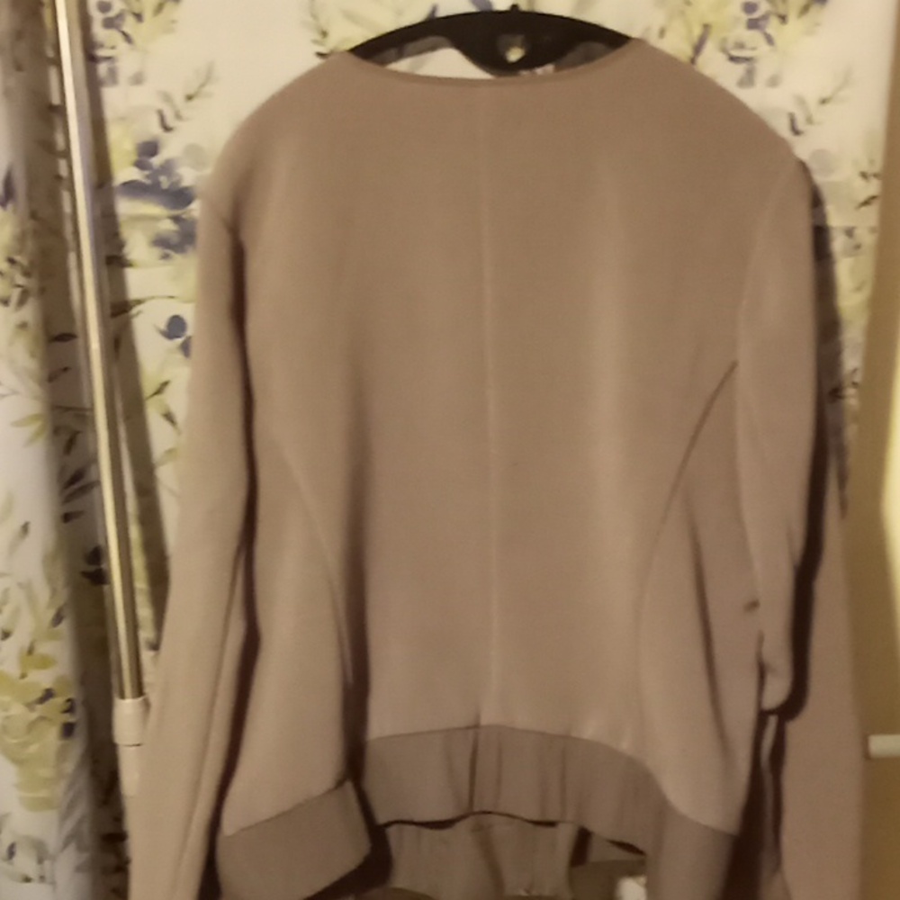 GAP ruffle Jacket - Picture 3 of 5